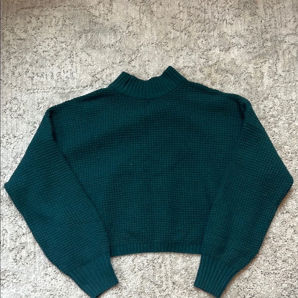 Women's Hollister Mock neck cropped Teal Sweater